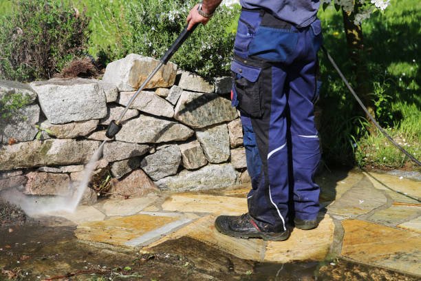 Protect Sandstone Walls With Expert Cleaning And Sealing!